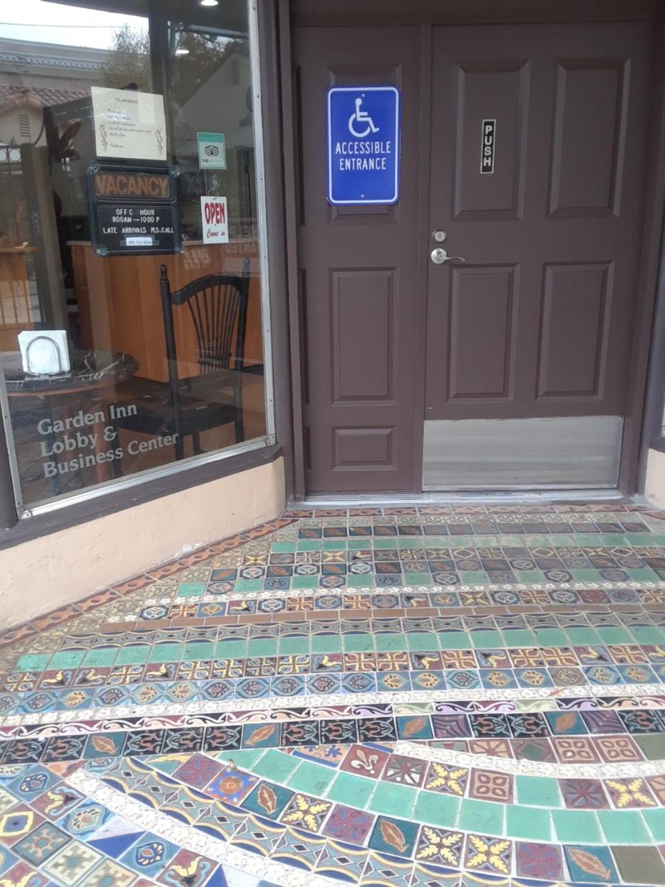 Los Gatos Garden Inn Hotel Екстериор снимка