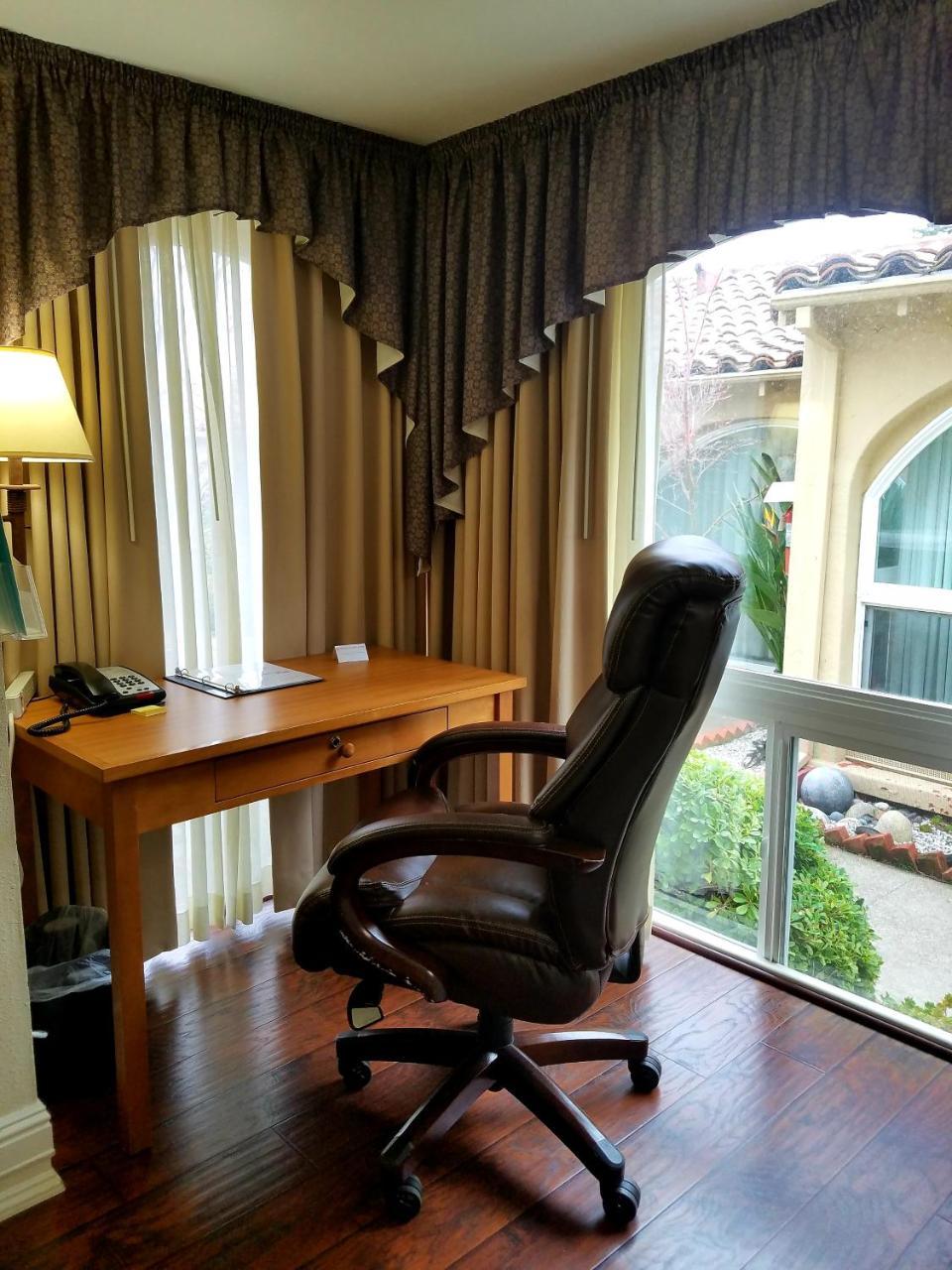 Los Gatos Garden Inn Hotel Екстериор снимка